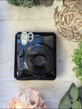 Fujifilm Instax 50S Polaroid Camera in Piano Black
